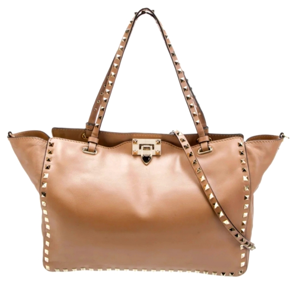❣️HOST PICK Valentino Garavani Rockstud Bag❣️